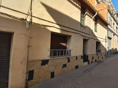 Casa 3 habitaciones de 270 m² en Santa Perpètua de Mogoda (08130)