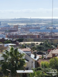 Casa 5 habitaciones de 257 m² en Viladecans (08840)