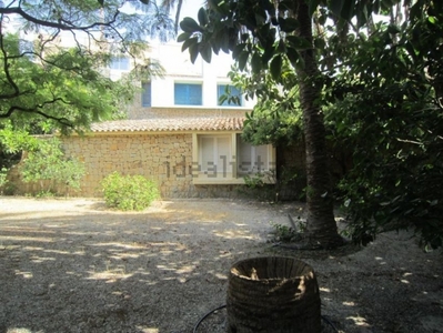 Chalet independiente en venta en Manzanera Calpe.