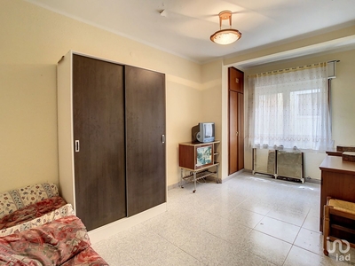 Piso 3 habitaciones de 66 m² en L'Hospitalet de Llobregat (08904)