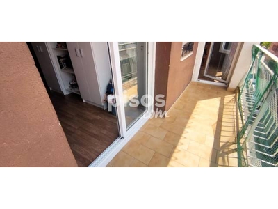 Piso en venta en Oms I de Prat