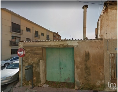 Terreno de 153 m² en Teruel (44003)