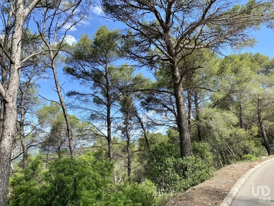 Terreno de 747 m² en Castellar del Vallès (08211)