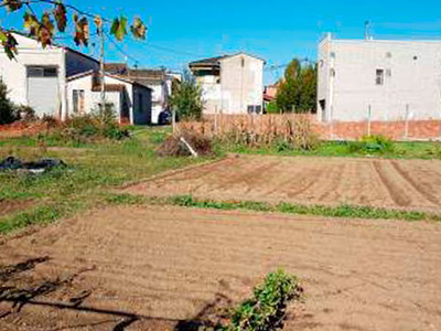 Terreno en venta en calle Canameres, Banyoles, Gerona