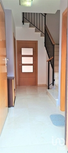 Vivienda 3 habitaciones de 115 m² en Guillena (41210)