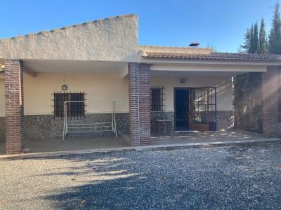 Casa con terreno en Cieza