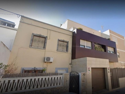 Casa en BURGOS,Almería