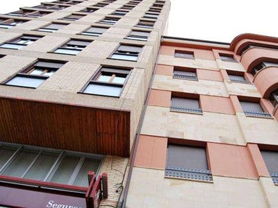 Venta Piso Zamora. Piso de una habitación en Plaza Del Maestro. Tercera planta