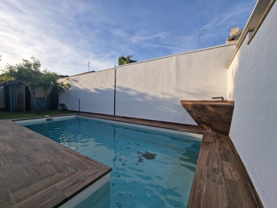 Alquiler de casa con piscina en Umbrete, ZONA RESIDENCIAL MUY TRANQUILA