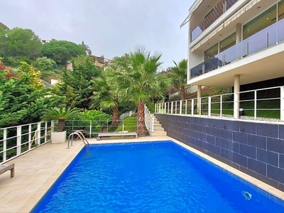 Casa en venta en con vista al mar en Lloret de Mar