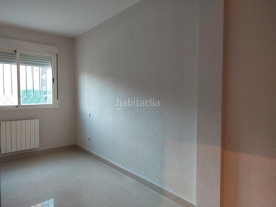 Alquiler piso con 2 habitaciones con calefacción en Paracuellos de Jarama