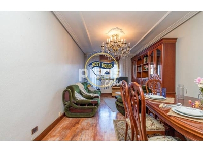 Apartamento en venta en Mariano Andres en San Esteban-Las Ventas por 80.000 €