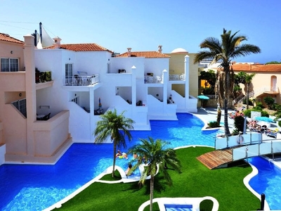 Apartamento en venta en Playa Fañabe, Adeje, Tenerife