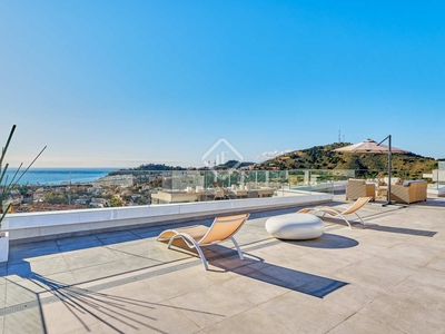 Ático de 147m² con 228m² terraza en venta en Málaga Este