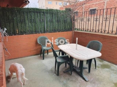 Casa adosada en venta en Avenida de Zaragoza, cerca de Calle del Río Jalón