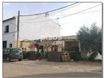 Casa adosada en venta en Calle de María Auxiliadora en La Roda de Andalucía por 69.000 €