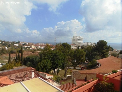 Casa adosada - Urb. Torreblanca