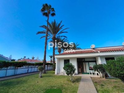 Casa en alquiler en Avenida de los Estados Unidos en Playa del Inglés por 1.100 €/mes