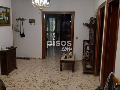 Casa en venta en Calle Anhelo, cerca de Calle Compasión