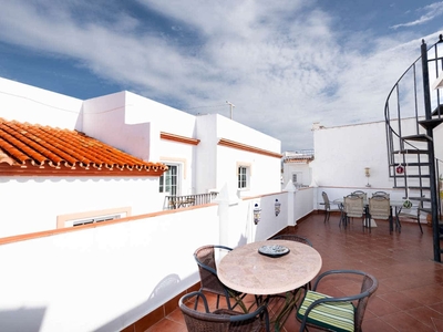 Casa en venta en Centro, Nerja, Málaga