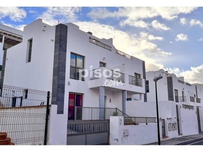 Chalet adosado en venta en Calle Moralillo en Playa Blanca-Granadas-Los Pozos por 190.000 €