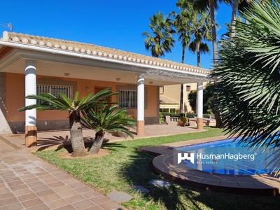 Chalet en venta en El Montgó, Dénia, Alicante