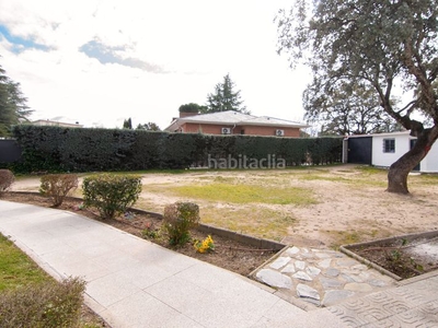 Chalet remax termes vende casa en la urbanización la raya del palancar en Villanueva de la Cañada