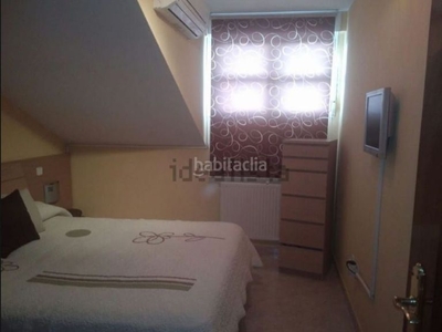Dúplex con 2 habitaciones con aire acondicionado en Sevilla la Nueva