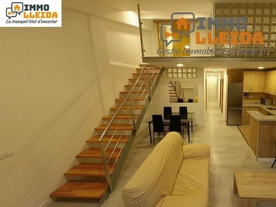 Dúplex en alquiler en Centre Històric - Rambla Ferran - Estació de 3 habitaciones con terraza y aire acondicionado