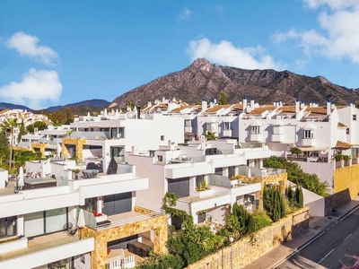 Pareado en venta en La Carolina - Guadalpín, Marbella, Málaga