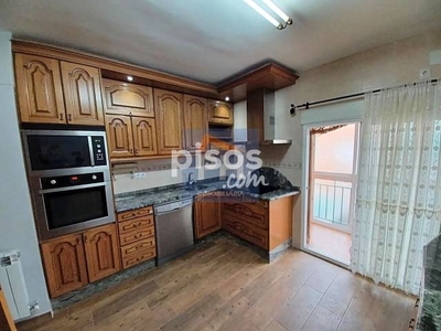 Piso en alquiler en Calle Zona los Santos en Cerro-El Molino por 700 €/mes