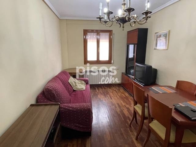 Piso en alquiler en Rondilla en Hospital-Rondilla-Santa Clara por 490 €/mes