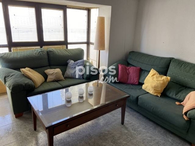 Piso en venta en Avenida de Calvo Sotelo, 25