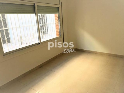 Piso en venta en Centro del Pueblo A 1 Minuto del Ayuntamiento en Centre por 107.671 €