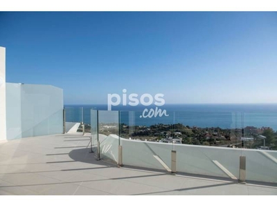 Piso en venta en Estupa Budista en Benalmádena Pueblo por 469.000 €