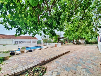 Venta de casa con piscina y terraza en San Vicente del Raspeig (Sant Vicent del Raspeig), El gantxo