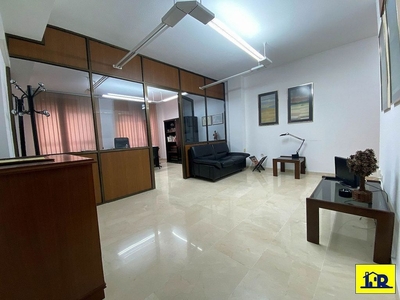 Venta de piso en Centro - Cuenca de 1 habitación con aire acondicionado y calefacción