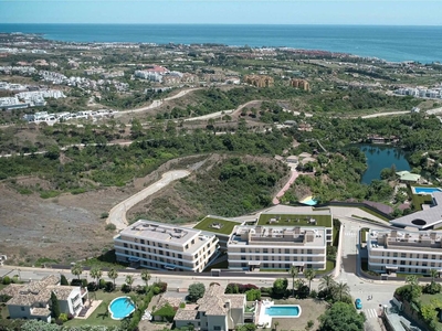 Apartamento en venta en La Concha - Resina Golf, Estepona, Málaga