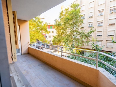 Venta de piso con terraza en Cas Capiscol (Palma de Mallorca)