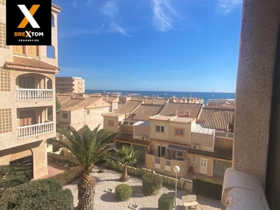 Venta de piso con terraza en La Mata (Torrevieja), Cabo cervera