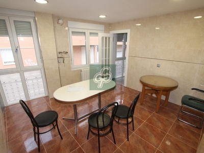 Venta de piso en Benavente, Benavente