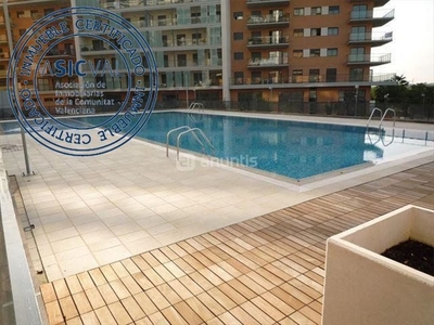Venta de piso en Valterna de 3 habitaciones con terraza y piscina