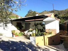 Venta Casa rústica Canillas de Aceituno. 95 m²