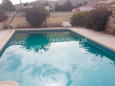 Arboleas villa en venta