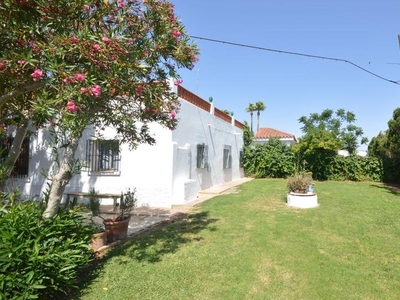 Casa adosada de alquiler en Carril del Tío Gonzalo, Barrio Nuevo