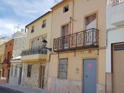 Casa o chalet en venta en Cl Ramón y Cajal Nº 14, Torre del Campo