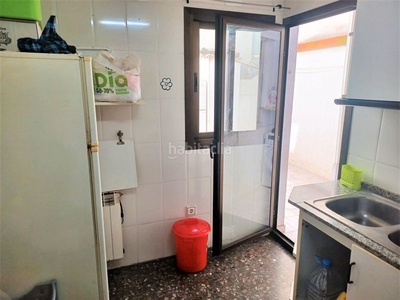 Piso con 3 habitaciones con ascensor y calefacción en Sant Andreu de la Barca