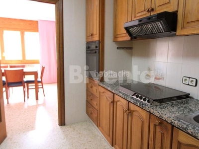 Piso primer piso + buhardilla + terraza de 40m2 en Vilanova del Camí