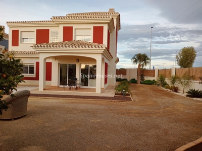 Chalet independiente en venta en La Hoya-Almendricos-Purias, Lorca