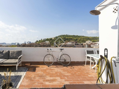 Piso de 60m² con 35m² terraza en alquiler en Poble Sec